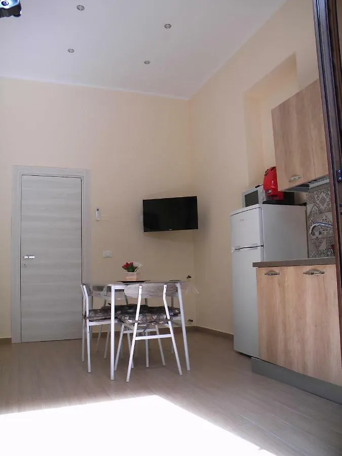 La Casetta Del Viale 13 Palermo Apartamento
